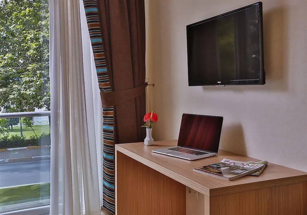 Festinn Suites Golden Horn Istanbul 3*,