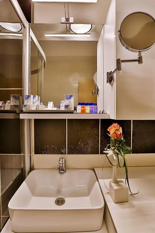 *** Hotel Festinn Suites Golden Horn Istanbul Turkey