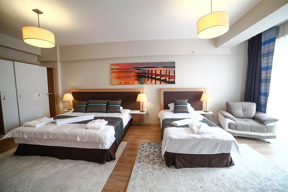 Festinn Suites Golden Horn Istanbul 3*,